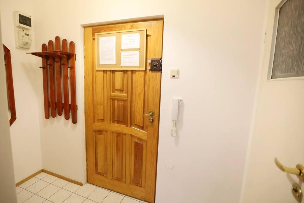Batorego Cosy Apartment Красков Екстериор снимка
